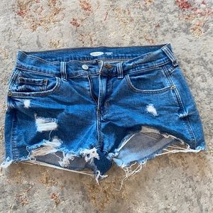 Old Navy Boyfriend Mid-rise Jean Shorts